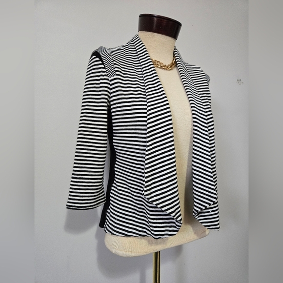 MELISSA NEPTON black And White Striped Open Front Cardigan. Size Small - Picture 3 of 12